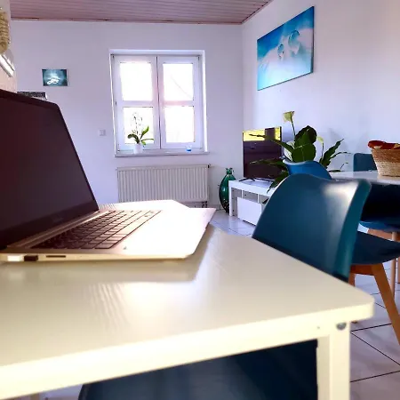 Apartment Happy Homes Blue - Up To 5 - Kueche - W-lan - Netflix - Honig - Balkon Nidda